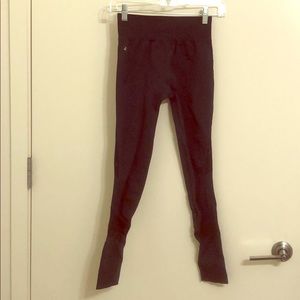 Dark green leggings never been worn